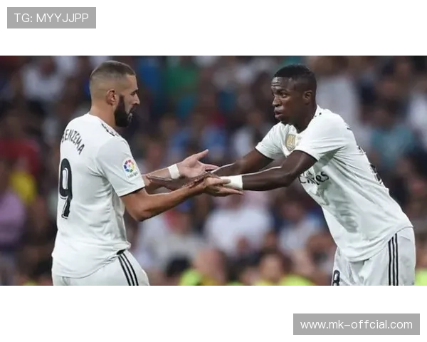 维尼修斯圣马梅斯破嘘声,阿隆索战术调整激活巴西边锋 维尼修斯圣马梅斯破嘘声,阿隆索战术调整激活巴西边锋