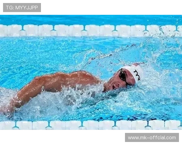 男子800米自由泳决赛德国施瓦茨被看好,突尼斯贾瓦迪成黑马。 男子800米自由泳决赛德国施瓦茨被看好,突尼斯贾瓦迪成黑马。